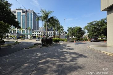 The Grand SOFO @ Kelana Damansara Suite