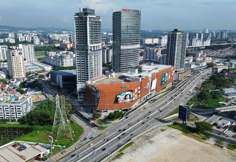 The Grand SOFO @ Kelana Damansara Suite