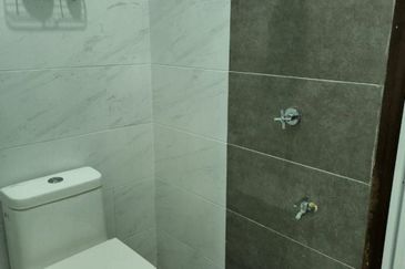 Semi D Setingkat [Rumah Cantik, Fully Furnished] 