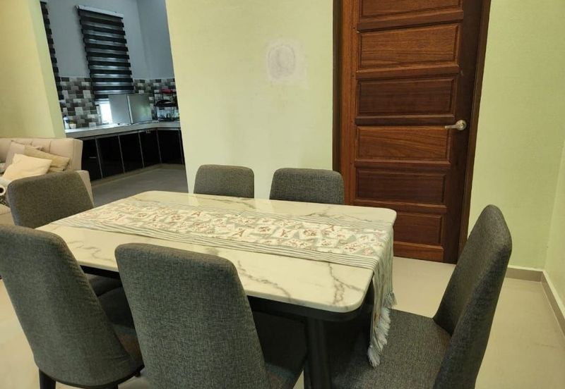 Semi D Setingkat [Rumah Cantik, Fully Furnished] 