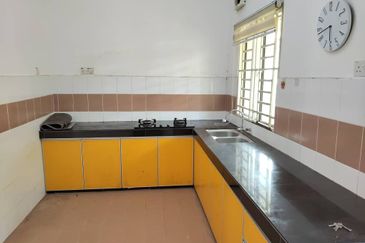 Seksyen 30, Shah Alam