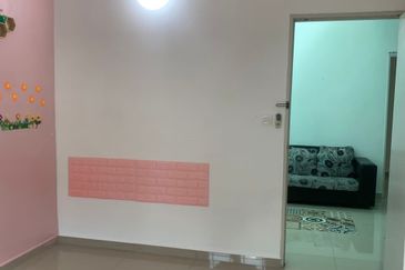 Kota Puteri, Batu Arang