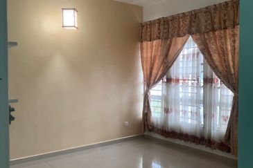 Kota Puteri, Batu Arang