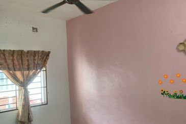 Kota Puteri, Batu Arang