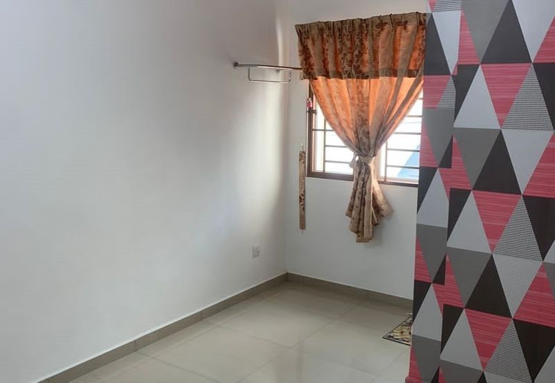 Kota Puteri, Batu Arang