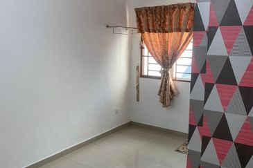 Kota Puteri, Batu Arang