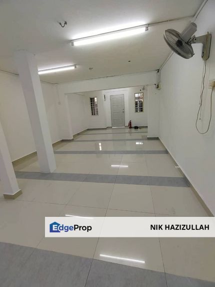 Teres Seksyen 18 Shah Alam, Selangor, Shah Alam