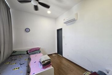 LakeFront Residence Cyberjaya