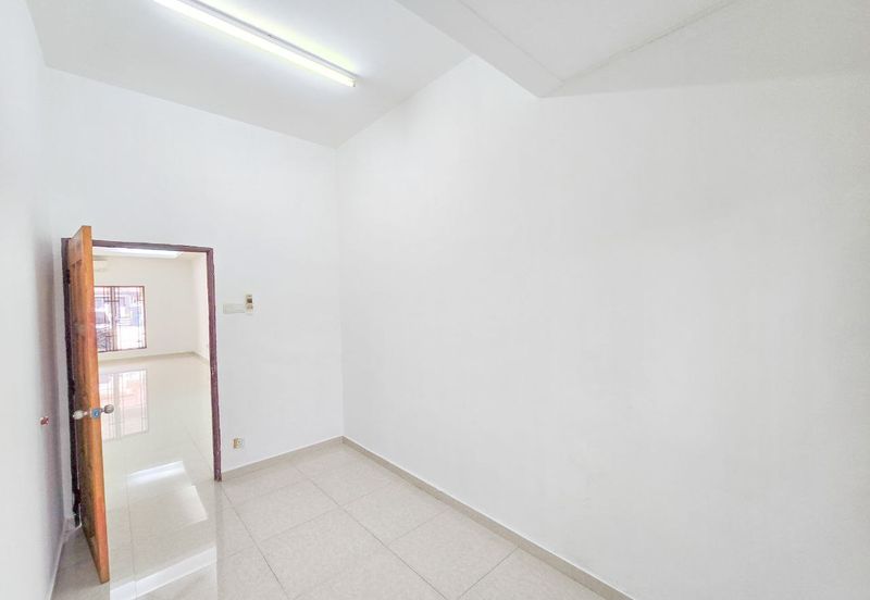 Seksyen 23, Shah Alam