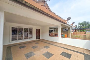 Seksyen 23, Shah Alam