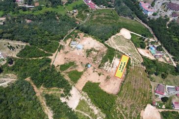 Tanah Puncak Bukit Berdekatan UiTM Lendu