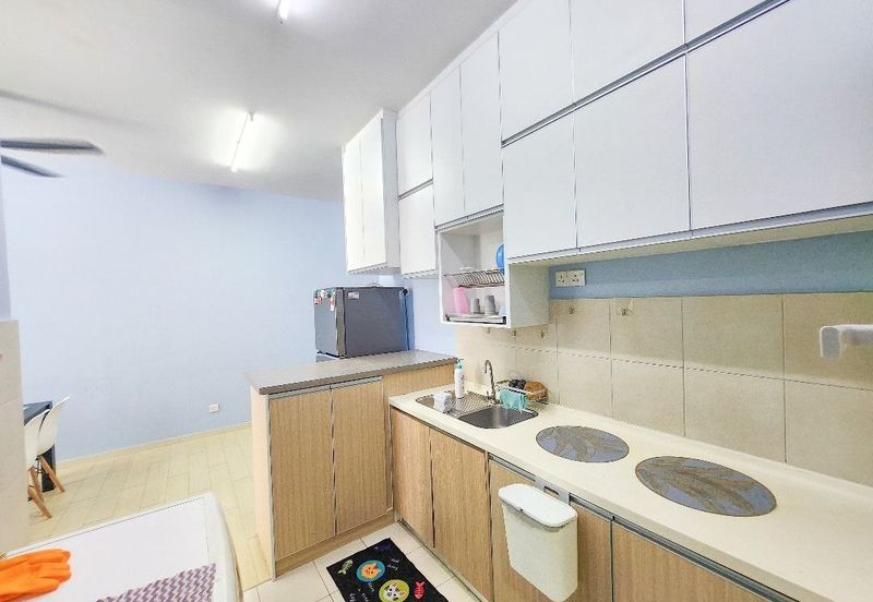 PR1MA Lakefront Homes