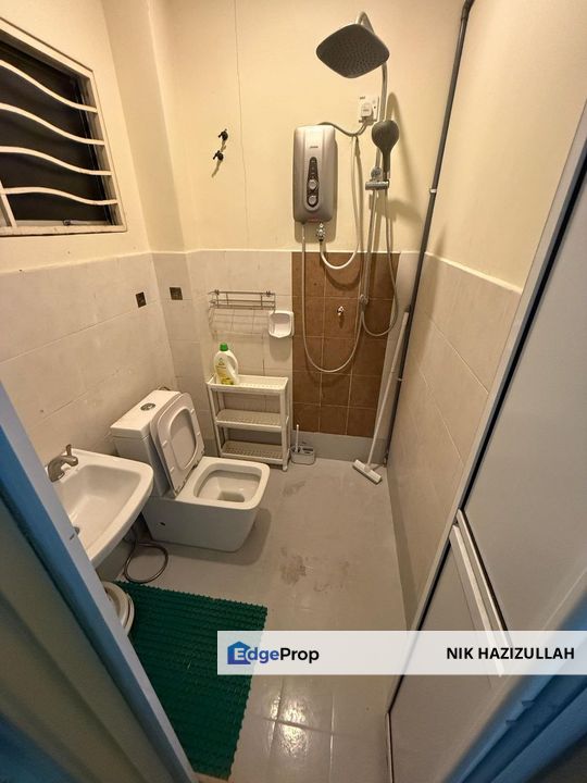 Renovated Townhouse Upper Level , Selangor, Sungai Buloh