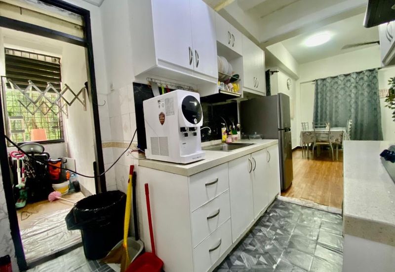 Pangsapuri Seri Proton