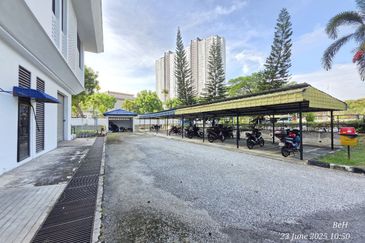 Plaza Kelana Jaya