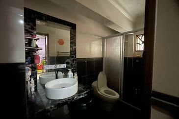 Seksyen 3, Shah Alam