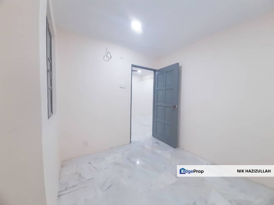 Terrace Renovated Taman Subang Mewah USJ1, Selangor, USJ