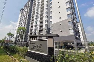 Residensi Laguna Biru 2