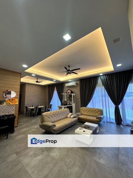 Taman Tropika, Kulai Cluster House For Sale, Johor, Kulai