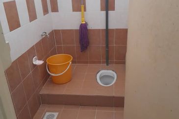 SINGLE STOREY TERRACE - TAMAN SRI IMPIAN, KLUANG (BUMILOT) FOR SALE