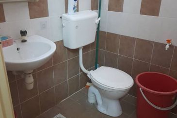 SINGLE STOREY TERRACE - TAMAN SRI IMPIAN, KLUANG (BUMILOT) FOR SALE