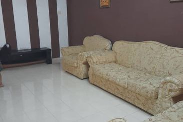 SINGLE STOREY TERRACE - TAMAN SRI IMPIAN, KLUANG (BUMILOT) FOR SALE