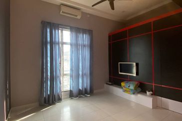 Jalan Pulai Indah, Taman Pulai Indah