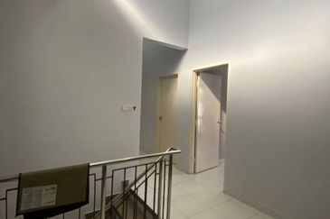 Jalan Pulai Indah, Taman Pulai Indah