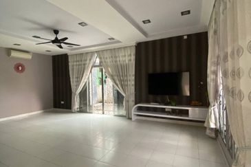 Jalan Pulai Indah, Taman Pulai Indah