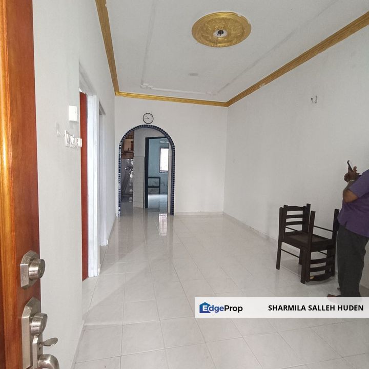 SINGLE STOREY TERRACE (RENOVATED) TAMAN UNIVERSITI FOR SALE, Johor, Skudai