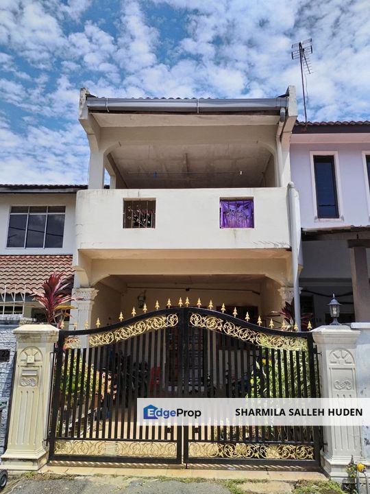 FOR SALE - SERI ALAM 2 STOREY TERRACE MEDIUM LOW COST, Johor, Masai