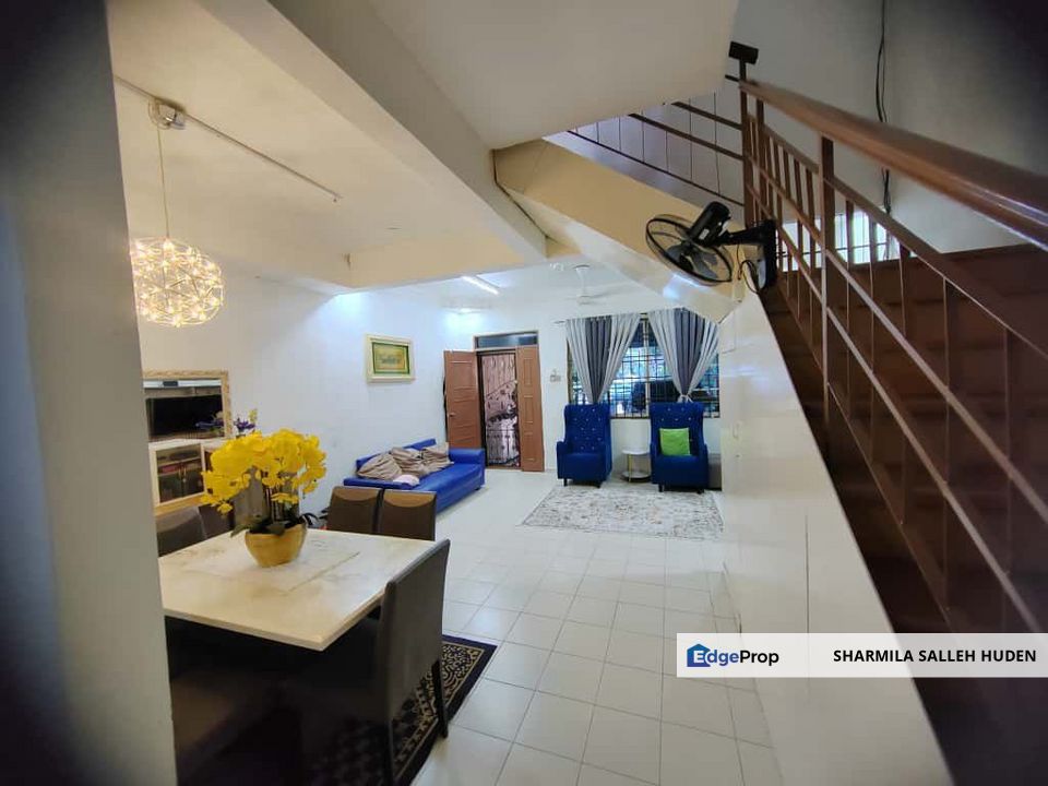 Taman Scientex Jalan Kijang Teres Dua Tingkat Kos Sederhana Untuk Dijual, Johor, Pasir Gudang