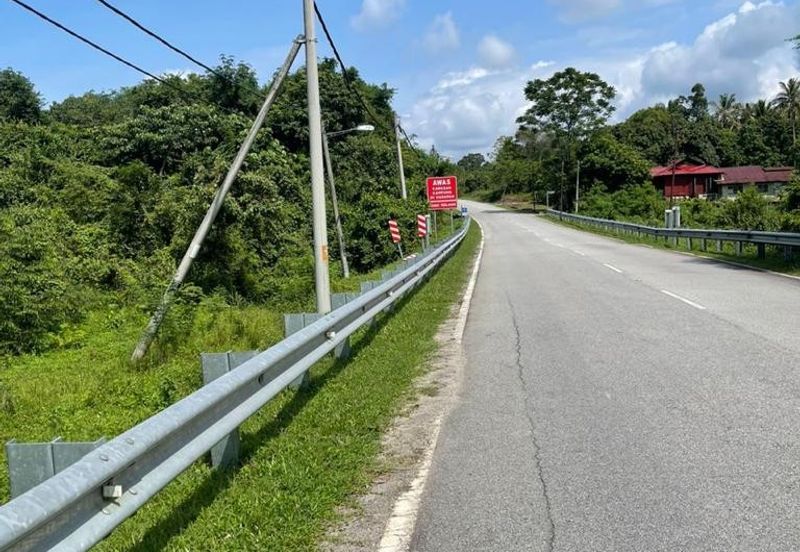 TANAH PERTANIAN UNTUK DIJUAL - 9 EKAR BATU HAMPAR, REMBAU