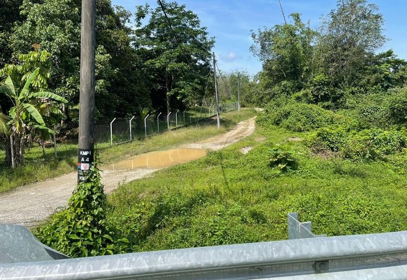 TANAH PERTANIAN UNTUK DIJUAL - 9 EKAR BATU HAMPAR, REMBAU