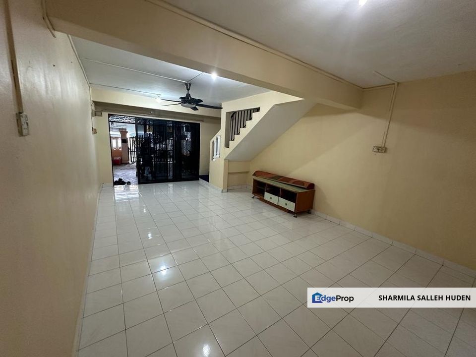 DOUBLE STOREY LOW COST TERRACE HOUSE (BUMILOT) TAMAN KOTA MASAI, Johor, Pasir Gudang