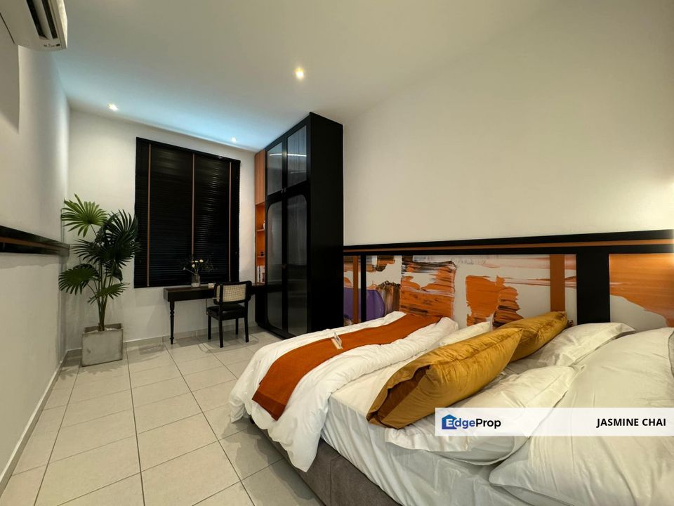 (Bulanan Bayaran RM1500) 22x80 Rumah Baru Landed 1760Sq Kota Warisan MYR 329,000  · 有货, Selangor, Sepang