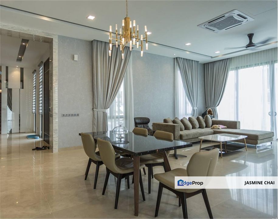 (Salary RM3500 Apply) 22x80 Landed 1760sq Gated Comunity Sepang, Selangor, Sepang