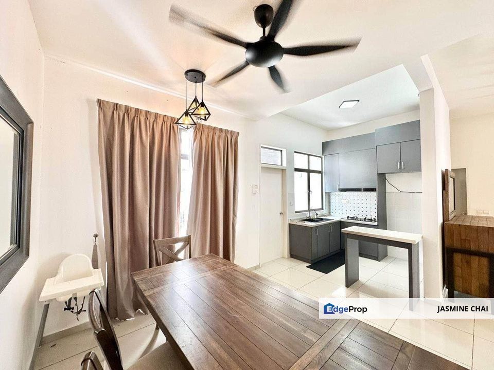 First House Special 24x80 Double Storey (17kaki Land) Bandar Enstek, Negeri Sembilan, Seremban