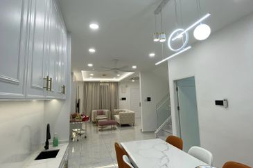 (Rm2.3k Ansuran Sahaja) Rumah Baru 22x70 Landed 2200sq Putrajaya