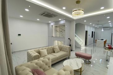 (Rm2.3k Ansuran Sahaja) Rumah Baru 22x70 Landed 2200sq Putrajaya