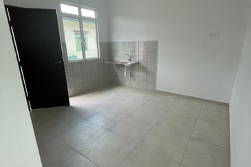 (Installment Only 1.5k)20x70 New Semi-d concept Single Sty 1400sq Mantin