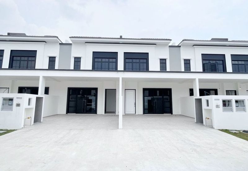 Bandar Baru Salak Tinggi