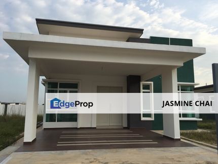 (Monthly Payment RM1400) 22x80 Landed 1760sq Gated Comunity Kota Warisan, Selangor, Sepang