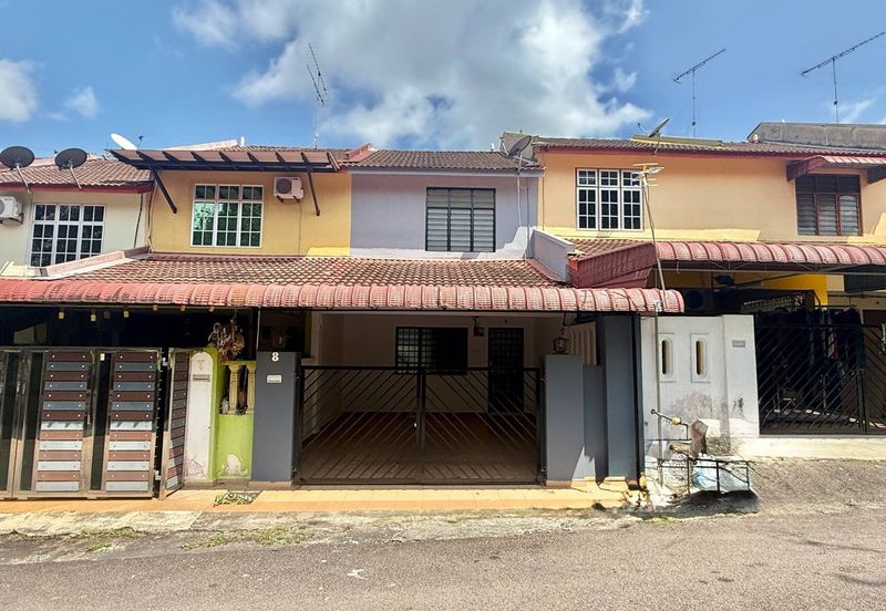 Taman Aman Renovated Plaster Ceiling Awning Kitchen Cabinet New Pain