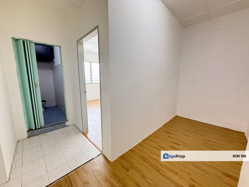 Kluang Taman Intan Renovated Table Top Awning Acp Full Vinyl New Paint, Johor, Kluang