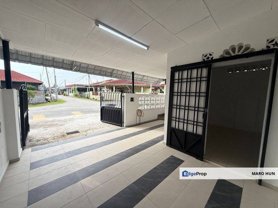 Batu Pahat ,Taman Batu Pahat ，Single Storey Terrace , Johor, Batu Pahat