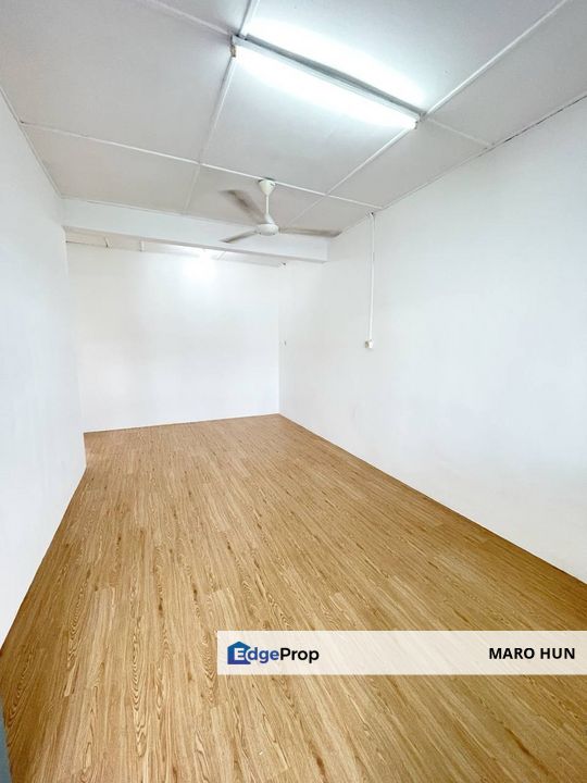 Batu Pahat ,Taman Hajjad ,,Rumah Setingkat Untuk Dijual , Johor, Batu Pahat