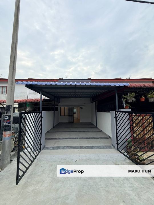 Segamat ,Bandar Putra ,Jalan Putra 2/2 ,Rumah 2 Tingkat Kos Rendah Untuk Dijual , Johor, Segamat