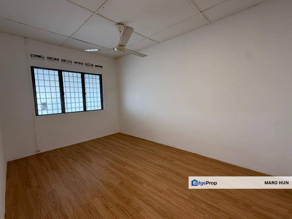 Kulai ,Taman Bersatu, Single Storey Low Cost House For Sale , Johor, Kulai