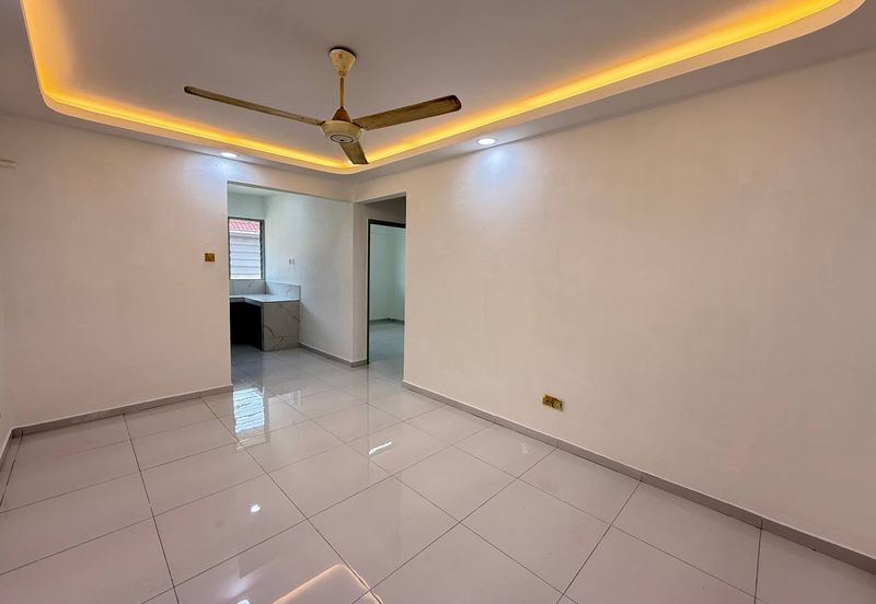 Flat Taman Plentong Utama